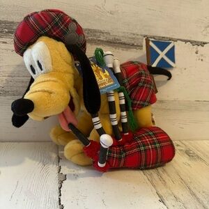 Vintage Scottish Pluto with Bagpipes & Hat Stuffed Animal - Disney Parks NEW